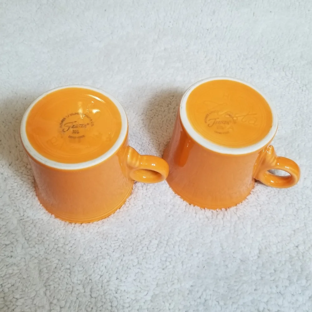 Fiesta Vintage Orange Tom and Jerry Homer Laughlin  Mug Set of 2 - Picture 2 of 4